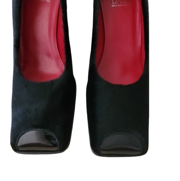 Vintage - 90's Joan & David Black Calf Hair and‎ Patent Leather Square Toe Heels - Picture 5 of 8